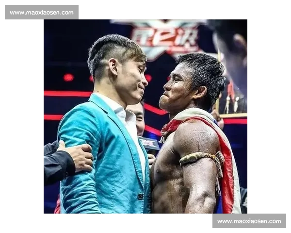 播求巅峰对决希腊小光头铁血硬拼震撼全场擂台传奇经典一战再现荣耀